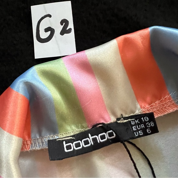 BOOHOO Women’s Satin Pajama Set Long Sleeve Top and Shorts Size 6 Medium - Picture 2 of 16